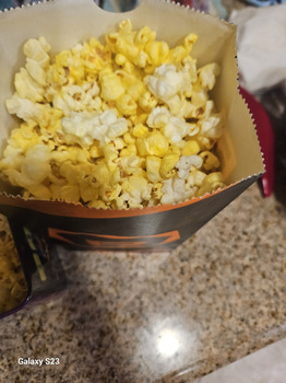 Consumer Review - Food Safety Regal Paseo, East Colorado Boulevard, Pasadena, CA, USA I attended a 3 PM movie screening and purcha... photo #2