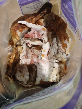 Avis du consommateur - Sécurité alimentaire Walmart Supercenter, James Bowie Drive, New Boston, TX, USA I bought a traditional rotisserie chicke... photo #3