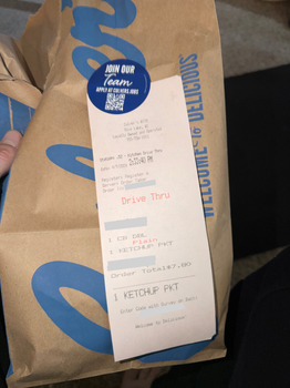 مراجعة المستهلك - سلامة الغذاء Culver’s, South Main Street, Rice Lake, WI, USA I ordered a single butter burger. I waited for about... صورة فوتوغرافية #2