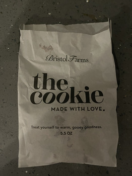 مراجعة المستهلك - سلامة الغذاء Bristol Farms, Rosecrans Avenue, Manhattan Beach, CA, USA Had Bristol Farms cookie and 30 min 30 had... صورة فوتوغرافية #1