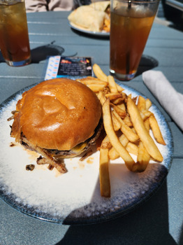 Verbraucherbewertung – Lebensmittelsicherheit Coastal Salt, Atlantic Avenue, Ocean City, MD, USA I went to Coastal Salt on Friday, 4/10, around no... Foto #2