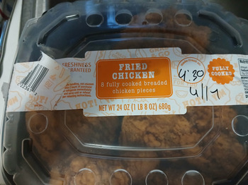 Verbraucherbewertung – Lebensmittelsicherheit Walmart Supercenter, South Veterans Parkway, Moultrie, GA, USA Ordered fried chicken and coleslaw sl... Foto #2