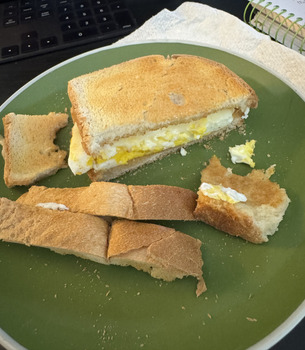 消费者食品安全报告 Food Lion, North Main Street, China Grove, NC, USA Purchased Nature's Own Life Keto Soft White Bread... 照片 #6