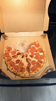 Avaliação do consumidor - Segurança alimentar 17035 Kenrick Avenue, Lakeville, MN, USA, Pizza Hut, Kenrick Avenue, Lakeville, MN, USA So I ordered... foto #3