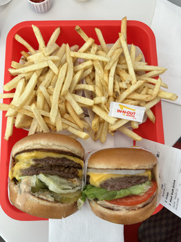 Consumer Review - Food Safety In-N-Out Burger, Medical Center Parkway, Murfreesboro, TN, USA On Thursday at approximately 11:00 AM... photo #2