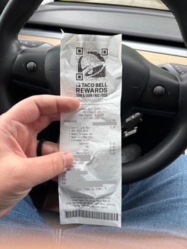 Consumer Review - Food Safety Taco Bell, Lincoln Avenue, Charleston, Illinois, USA I had a meal last night at about 1030 pm gettin... photo #2