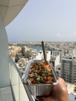 مراجعة المستهلك - سلامة الغذاء Lahori Dhaba, Triq San Tumas, Fgura, Malta On May 10th around 1400 I went into this restaurant to ge... صورة فوتوغرافية #3