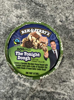 Ben and Jerry’s pint of non dairy tonight dough, Chicago, IL, USA foto #2