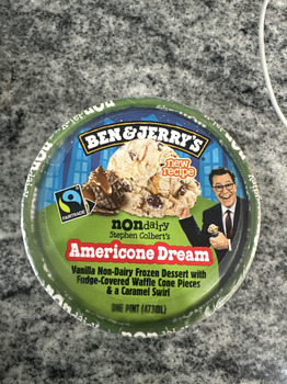 Ben and Jerry’s pint of non dairy tonight dough, Chicago, IL, USA foto #4