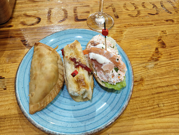 Pintxos Aurrera, C. Costera Hostal, Benidorm, Spain Foto #1