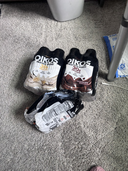 Oikos Protein Shake-Premixed, Carnegie, PA, USA صورة فوتوغرافية #1