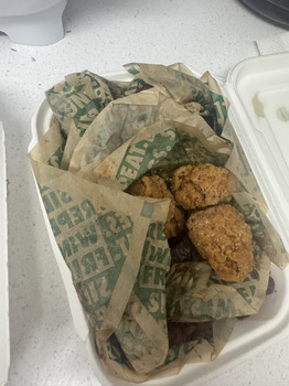 Wingstop, Dillingham Boulevard, Honolulu, HI, USA foto #1