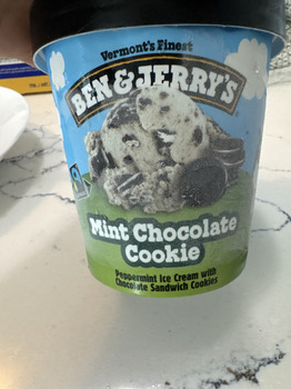 Verbraucherbewertung – Lebensmittelsicherheit Jewel-Osco, Northwest Highway, Fox River Grove, IL, USA June 5 late evening Ben & Jerry’s ice cream... Foto #2