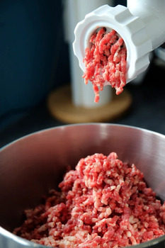 Reclame de Alimentos Marketplace Foods Ground Beef recalled due to Plastic Contamination Marketplace Foods has announced... foto #2