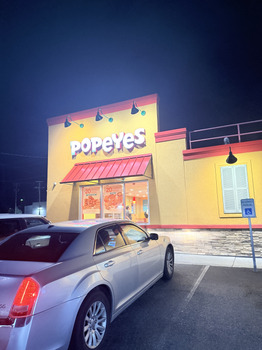 Consumer Food Safety Report Popeyes Louisiana Kitchen, Jonestown Road, Harrisburg, PA, USA Hice un pedido en popeye por Uber eat... photo #2