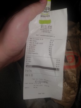 A&W Canada, Niagara Street, Welland, ON, Canada photo-157713 Got Food Poisoning? Report it now