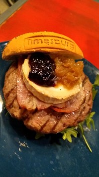 Timesburg, Carrer de Pujades, Barcelona, Spain photo-158008 Got Food Poisoning? Report it now