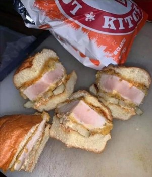 Popeyes Louisiana Ktichen foto #1