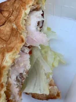 消费者食品安全报告 Jack in the Box, 337 G Street, Davis, CA 95616, USA went back to the store to get a refund for the r... 照片 #1