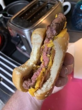 Consumer Food Safety Report McDonald's, USA I think this burger I just ate is a little undercooked… photo #2