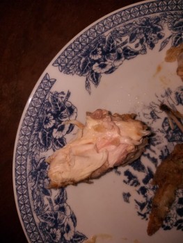 Consumer Food Safety Report KFC Rifle Range Road, Rifle Range Road, Haddon, Johannesburg, South Africa shocking meal. Raw chicke... photo #2