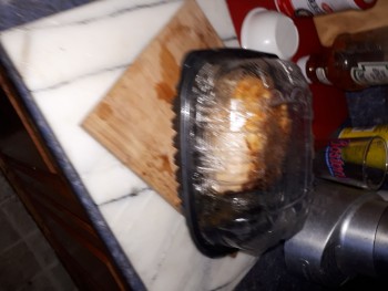 Verbraucherbewertung – Lebensmittelsicherheit Walmart Wireless, Guelph, Ontario, Canada roasted chicken Only me, single, ate the Chicken around 7:... Foto #1