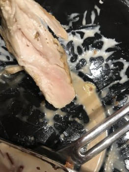 Relatório de segurança alimentar do consumidor Outback Steakhouse Raw chicken ?never Felt so ill ? foto #2