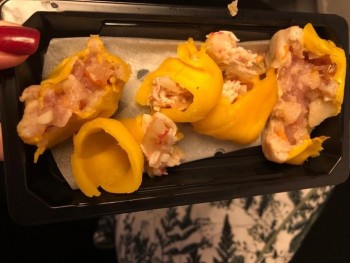 Consumer Food Safety Report TOOTOOMOO Raw chicken and raw prawn... I've already eaten two. Who's going to help me out when I'm l... photo #1