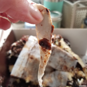 Reseña del consumidor - Seguridad alimentaria The Cheesecake Factory, Polaris Parkway, Columbus, OH, USA My husband and I ate there earlier this m... foto #2