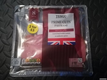 Avis du consommateur - Sécurité alimentaire Tesco Extra, Reigate Road, Hookwood, Horley, UK I ate prime cuts pastrami with Braddock Whites duck... photo #2