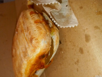 Avis du consommateur - Sécurité alimentaire Domino's Pizza, 6th Avenue, San Diego, CA, USA I ordered a chicken sandwhich from there and ate half... photo #3