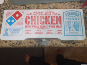 Avis du consommateur - Sécurité alimentaire Domino's Pizza, 6th Avenue, San Diego, CA, USA I ordered a chicken sandwhich from there and ate half... photo #1