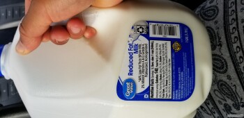Consumer Review - Food Safety Walmart Supercenter, South Sanderson Avenue, Hemet, CA, USA 2% milk My wife and I, open a 2% milk I... photo #2