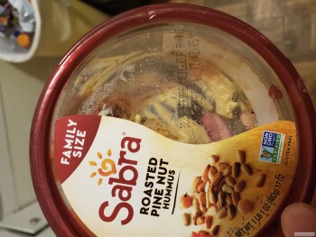 مراجعة المستهلك - سلامة الغذاء Kroger, Seawall Boulevard, Galveston, TX, USA Sabra Hummus date 2020 Ate the Hummus at night. In mor... صورة فوتوغرافية #1