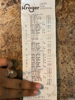 Avaliação do consumidor - Segurança alimentar Kroger, Covington Highway, Lithonia, GA, USA A couple hours after eating the Italian sausage I got t... foto #3