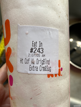 Dunkin', 68 Route 173 In Exxon Gas Station, Hampton, NJ 08827, United States 照片 #1