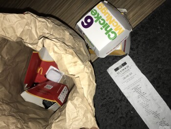 Avis du consommateur - Sécurité alimentaire McDonald's BIGGLESWADE, Biggleswade, UK I ate last night around 10:30pm, woke up early hours this mo... photo #1