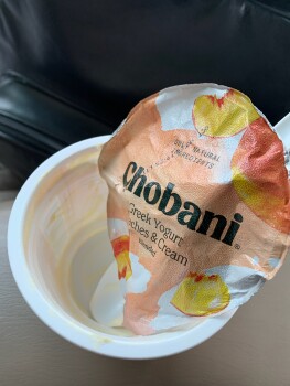 Chobani Greek yogurt, Hy-Vee, 3721 W Truman Blvd, Jefferson City, MO 65109, United States photo #1