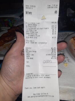 Consumer Review - Food Safety Georgio's Roast Beef & Pizza, Pearl Street, Brockton, Massachusetts, EE. UU. Raw pizza dough,  I tho... photo #3