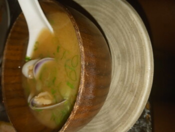 مراجعة المستهلك - سلامة الغذاء Nobu Los Angeles, La Cienega Boulevard, Los Angeles, CA, USA King Crab, Clams It started as soon as... صورة فوتوغرافية #2