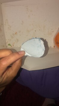 Verbraucherbewertung – Lebensmittelsicherheit KFC Birmingham, Earls Way, Halesowen, UK Ordered a trilogy box meal, found paper and bone in meal. W... Foto #2