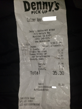 Avis du consommateur - Sécurité alimentaire Denny's, Venture Way, Montrose, CO, USA A girlfriend and I went there around 9:30 PM. It wasn't very... photo #1