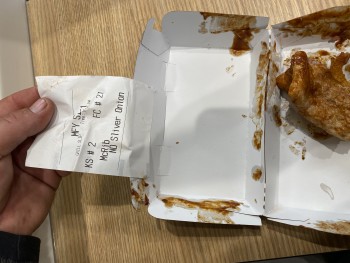 消费者评论 - 食品安全 McDonald's, South Woody Guthrie Street, Okemah, OK, USA I ate 1/2 mc ribs while driving on 12/08/202... 照片 #2