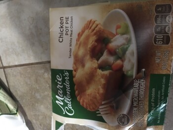 Verbraucherbewertung – Lebensmittelsicherheit Marie Calendars frozen chicken pot pie,  Sam's Club, New Hampshire, USA Cooked a frozen Marie calend... Foto #1