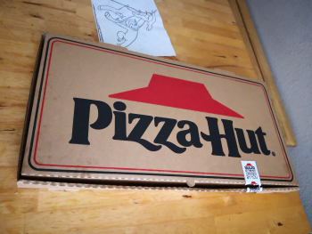 Consumer Review - Food Safety Pizza Hut, 7150 West Adams Avenue, Temple, TX, USA Ordered the big dinner box from there last night... photo #2