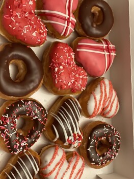 Krispy Kreme, Wesley Chapel Road, Decatur, GA, USA photo #1