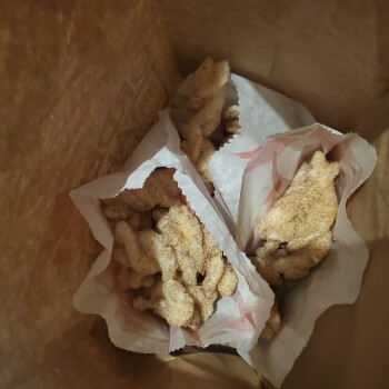 Informe de seguridad alimentaria del consumidor Taco Bell, Cherokee Street, Acworth, GA, USA Typical, using old oil to cook with causing my 4 orders... foto #2