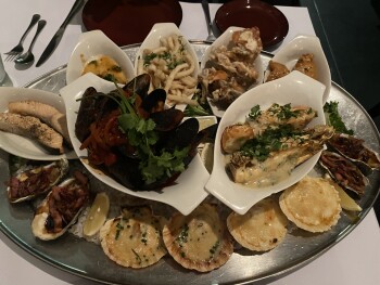 Box Seafood Restaurant, Collins Street, Melbourne VIC, Australia Foto #1