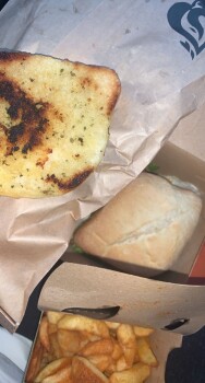 消费者评论 - 食品安全 Nando's Glasgow - Silverburn, City, Glasgow, UK I went there on Monday 22/3/21 with my boyfriend we... 照片 #2