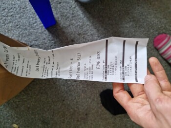 Five Guys, Kimberley Way, Ashford, UK Foto #1